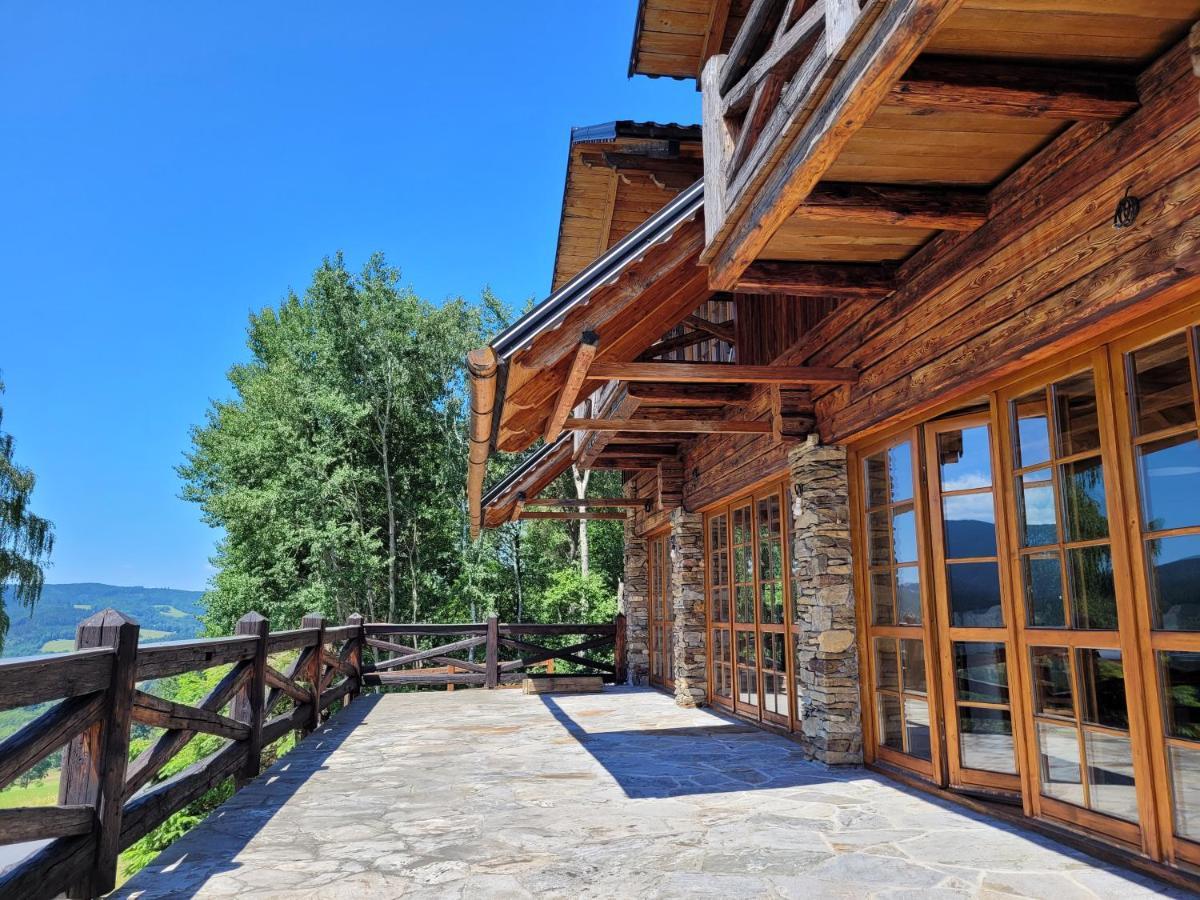 Berry Otel Klatovy Dış mekan fotoğraf
