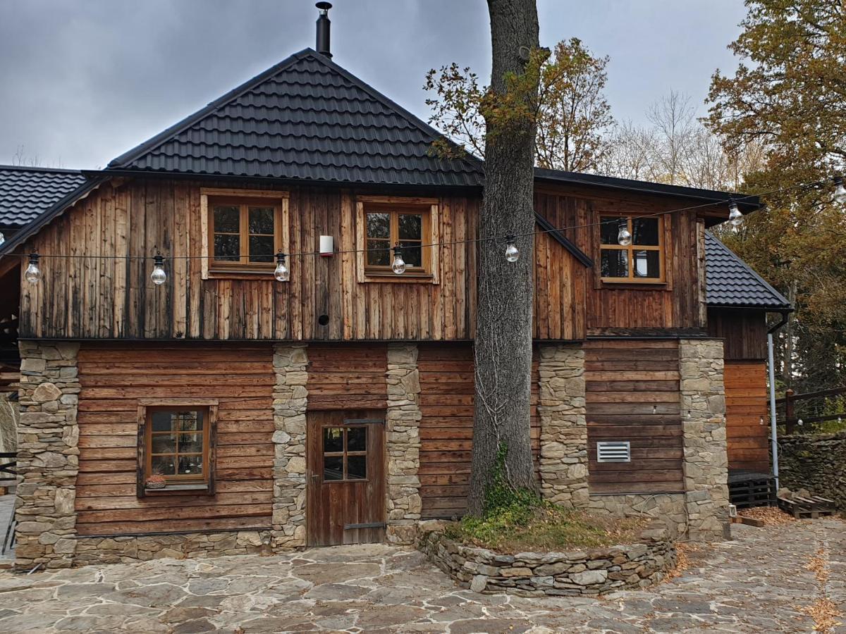 Berry Otel Klatovy Dış mekan fotoğraf